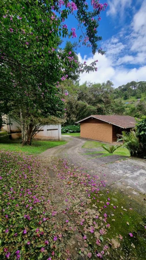 Confortavel Casa Com Lareira 10Min Capivari Campos do Jordão Buitenkant foto